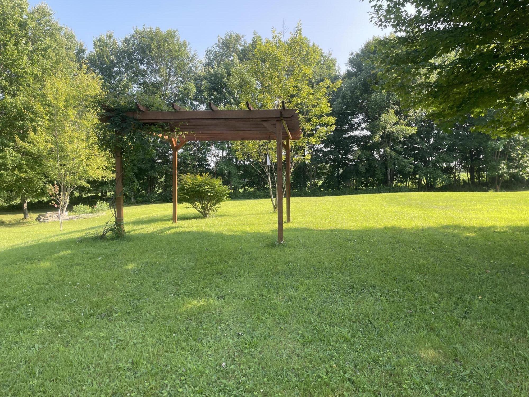 90 Bemis Road, Harmony