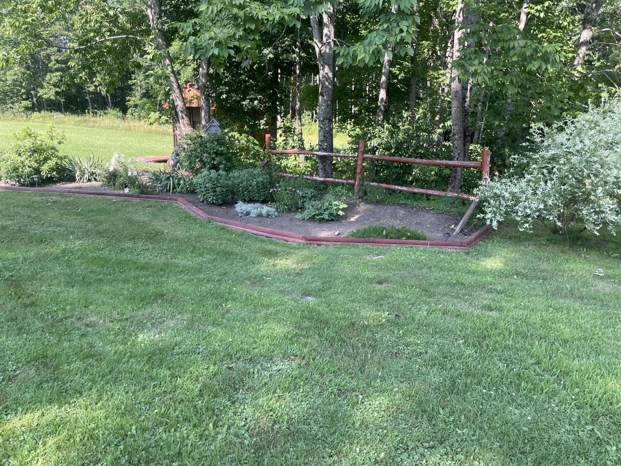 90 Bemis Road, Harmony