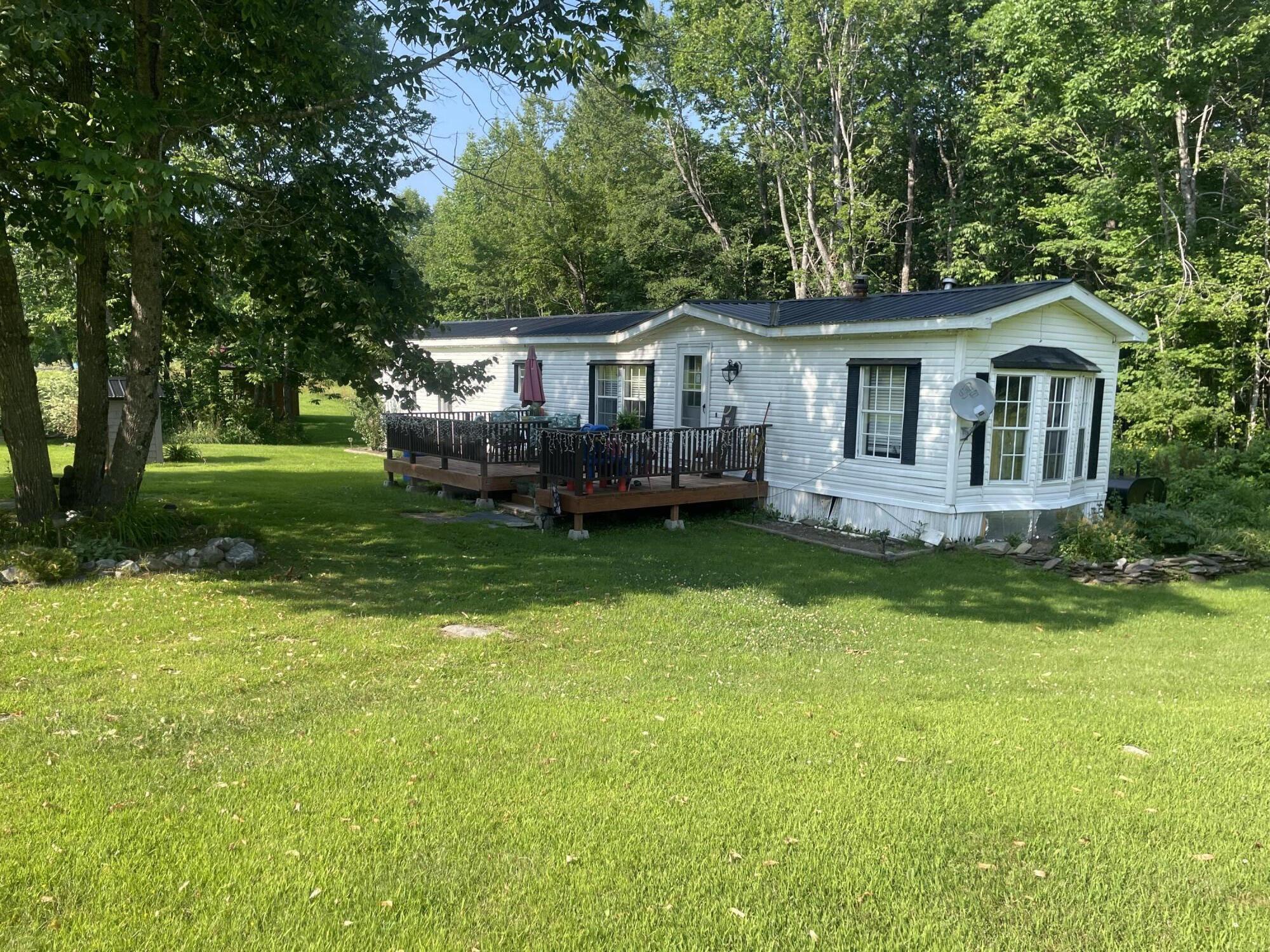 90 Bemis Road, Harmony