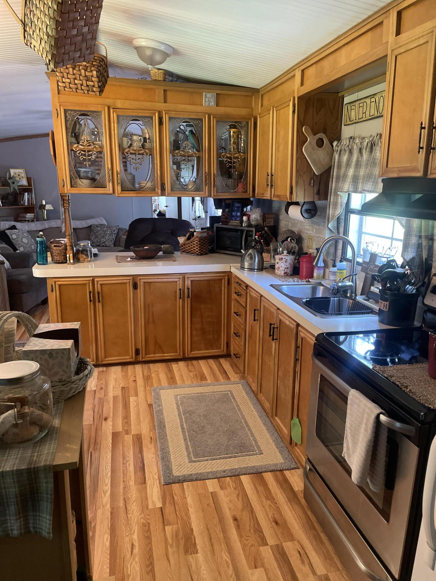 90 Bemis Road, Harmony