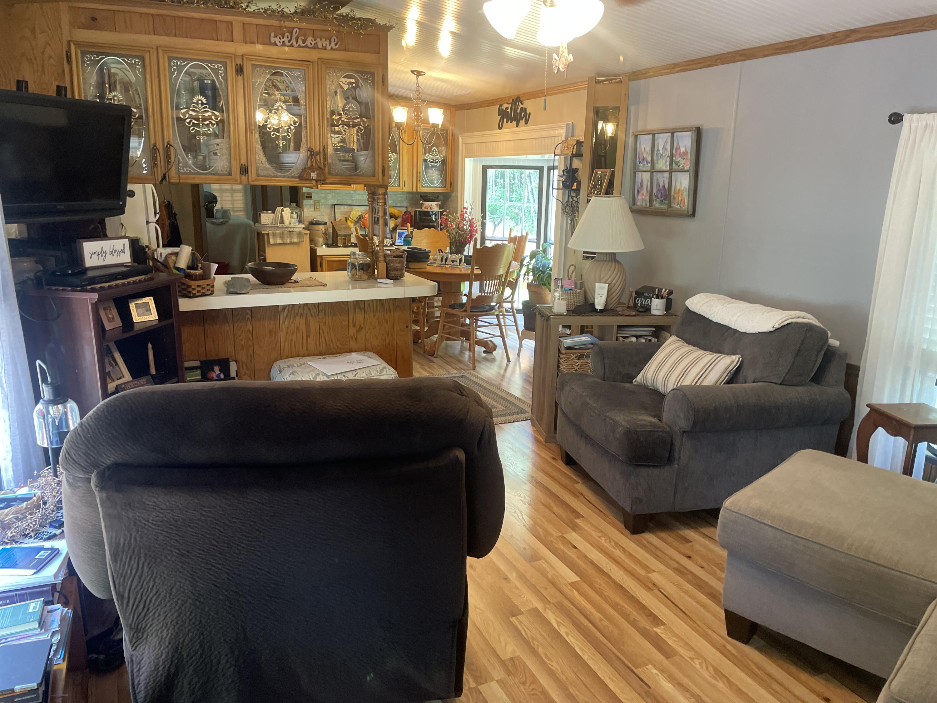 90 Bemis Road, Harmony