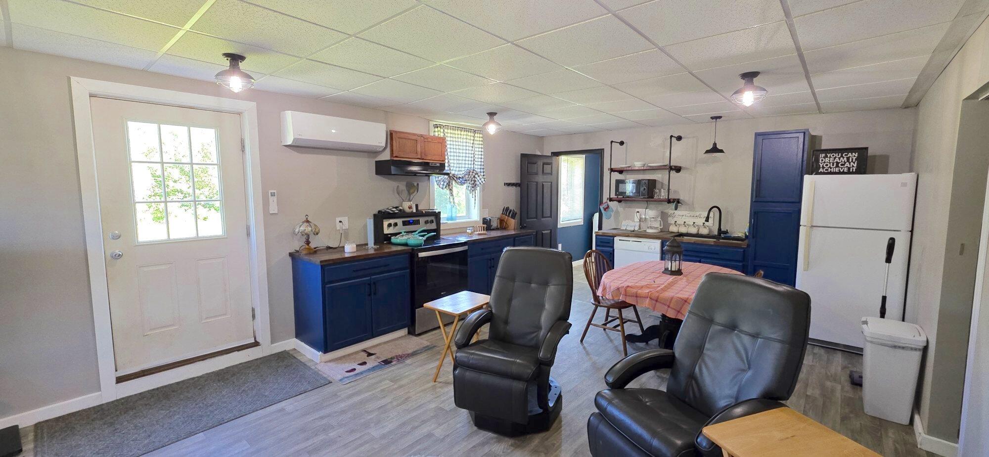 245 Kinney Road