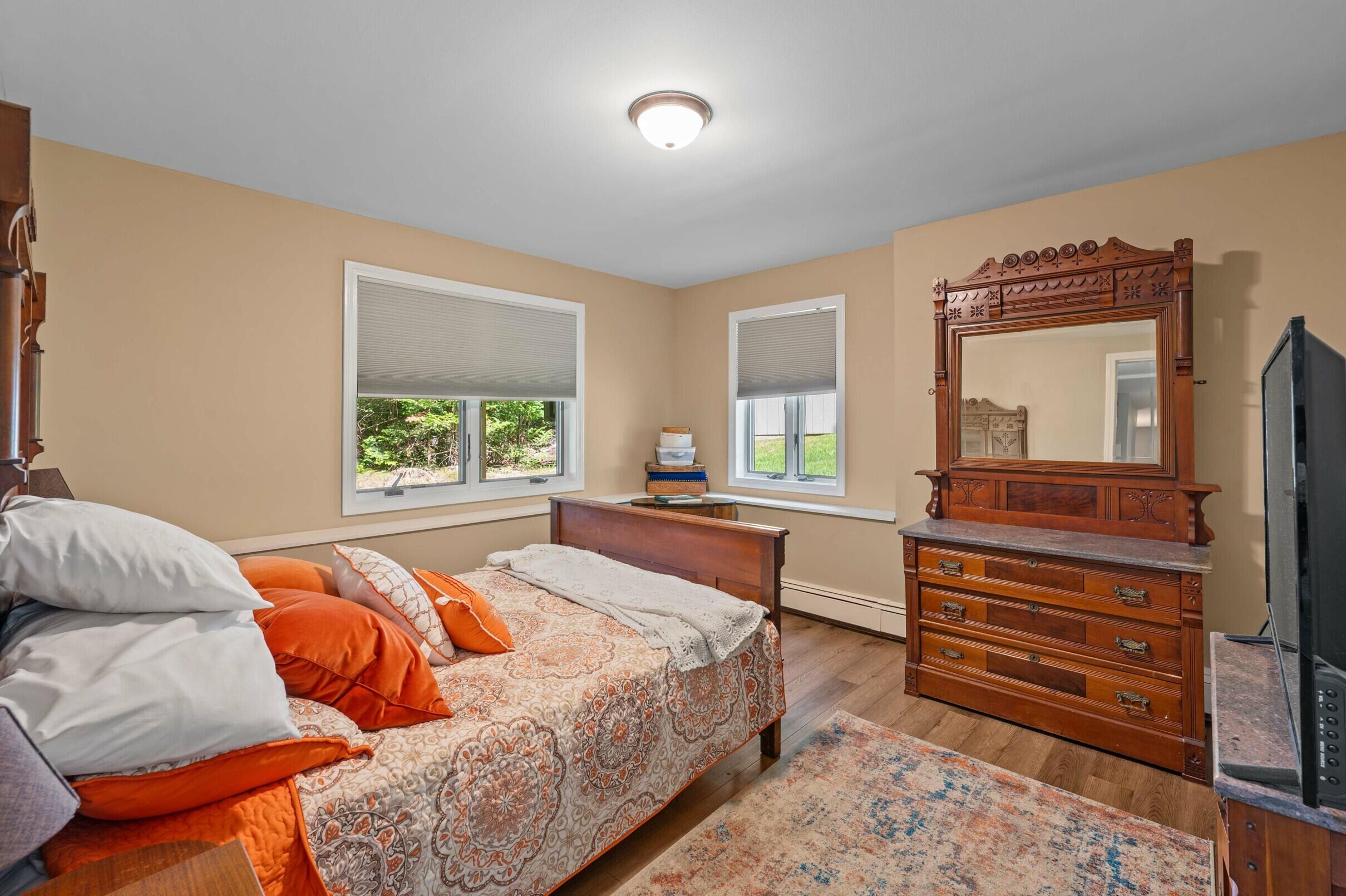 26 Golden Road