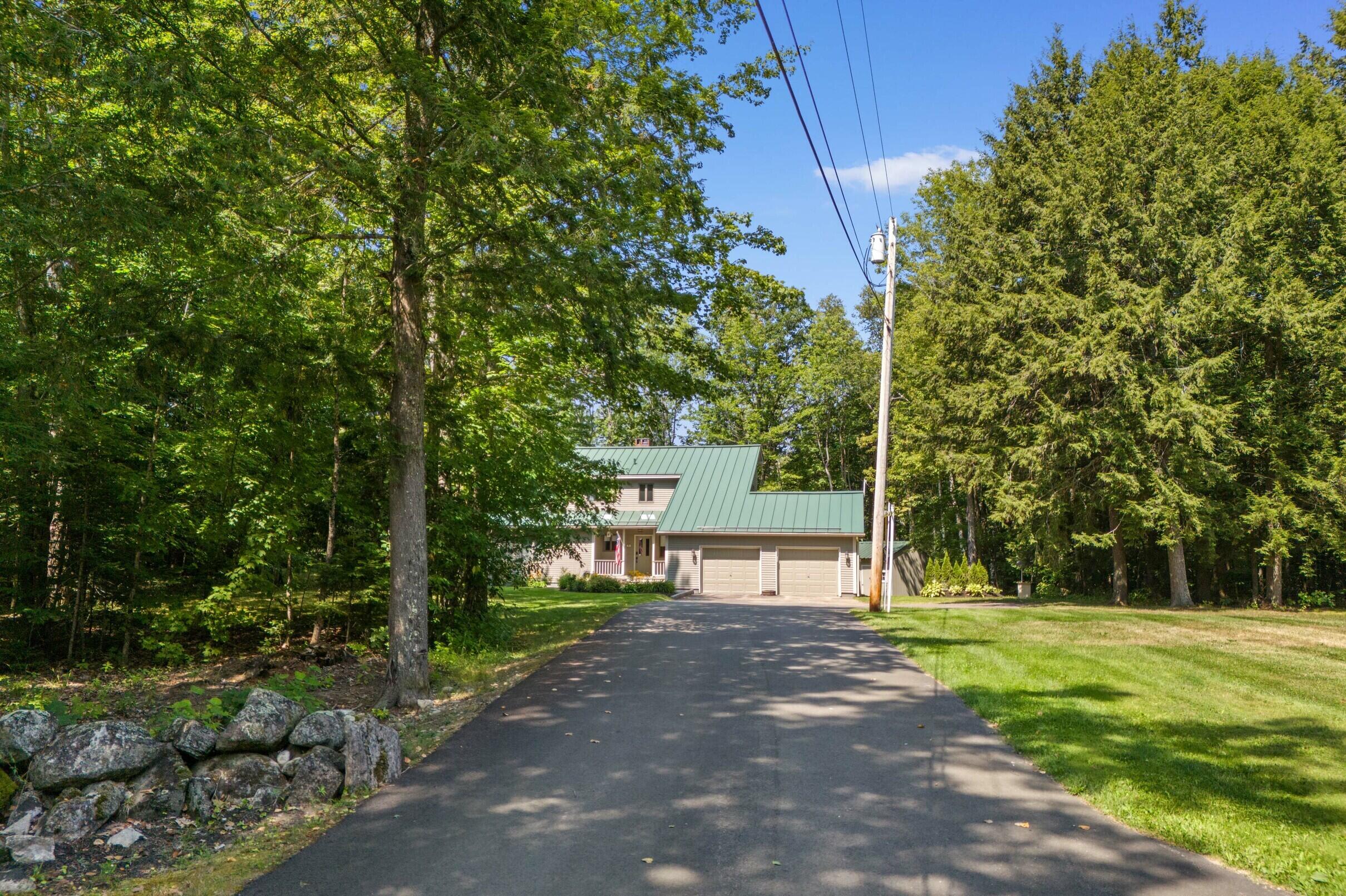 26 Golden Road