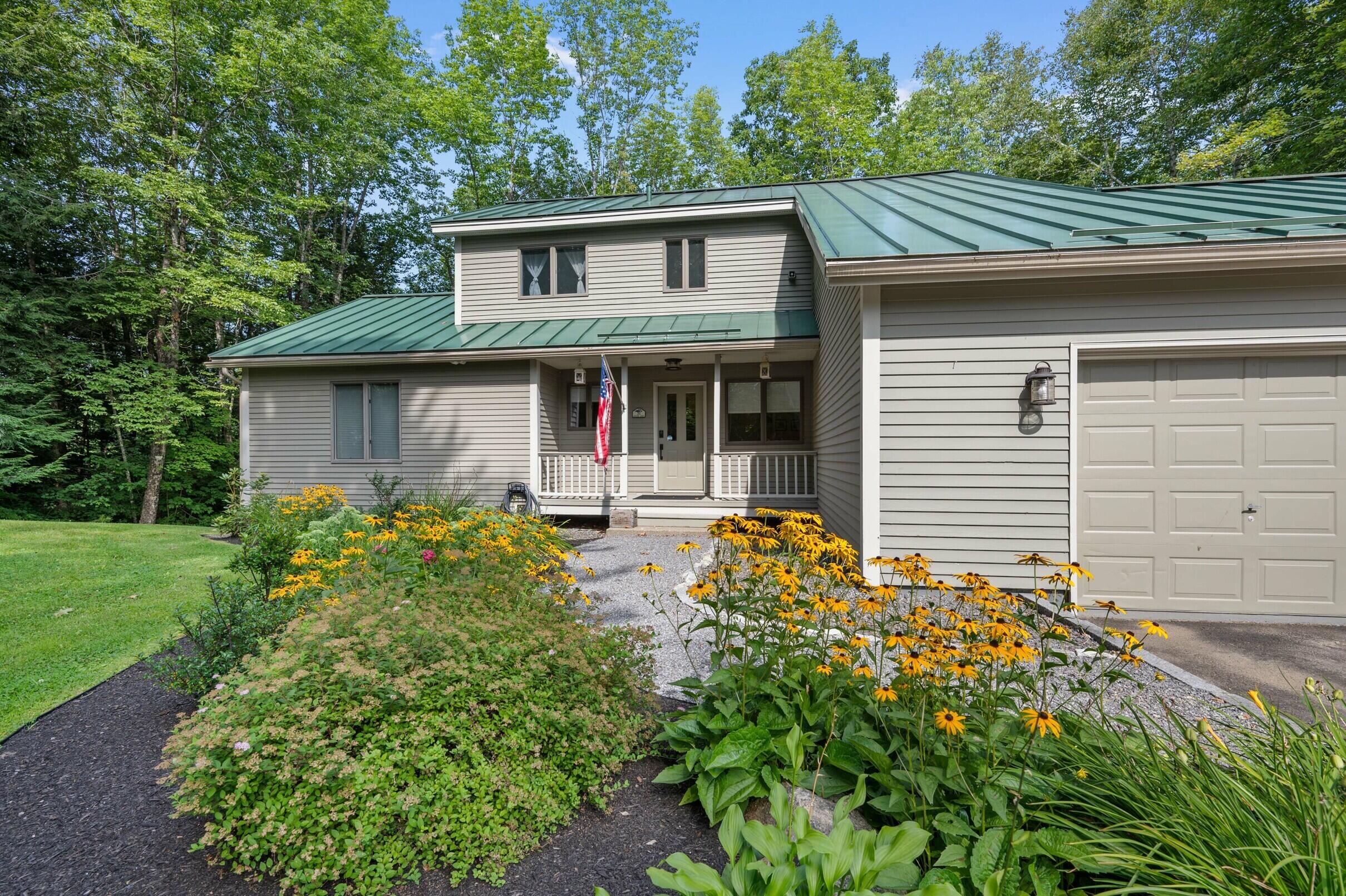 26 Golden Road