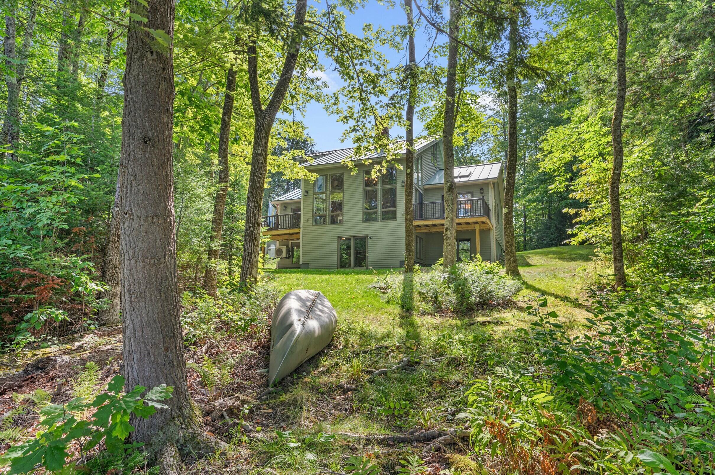 26 Golden Road