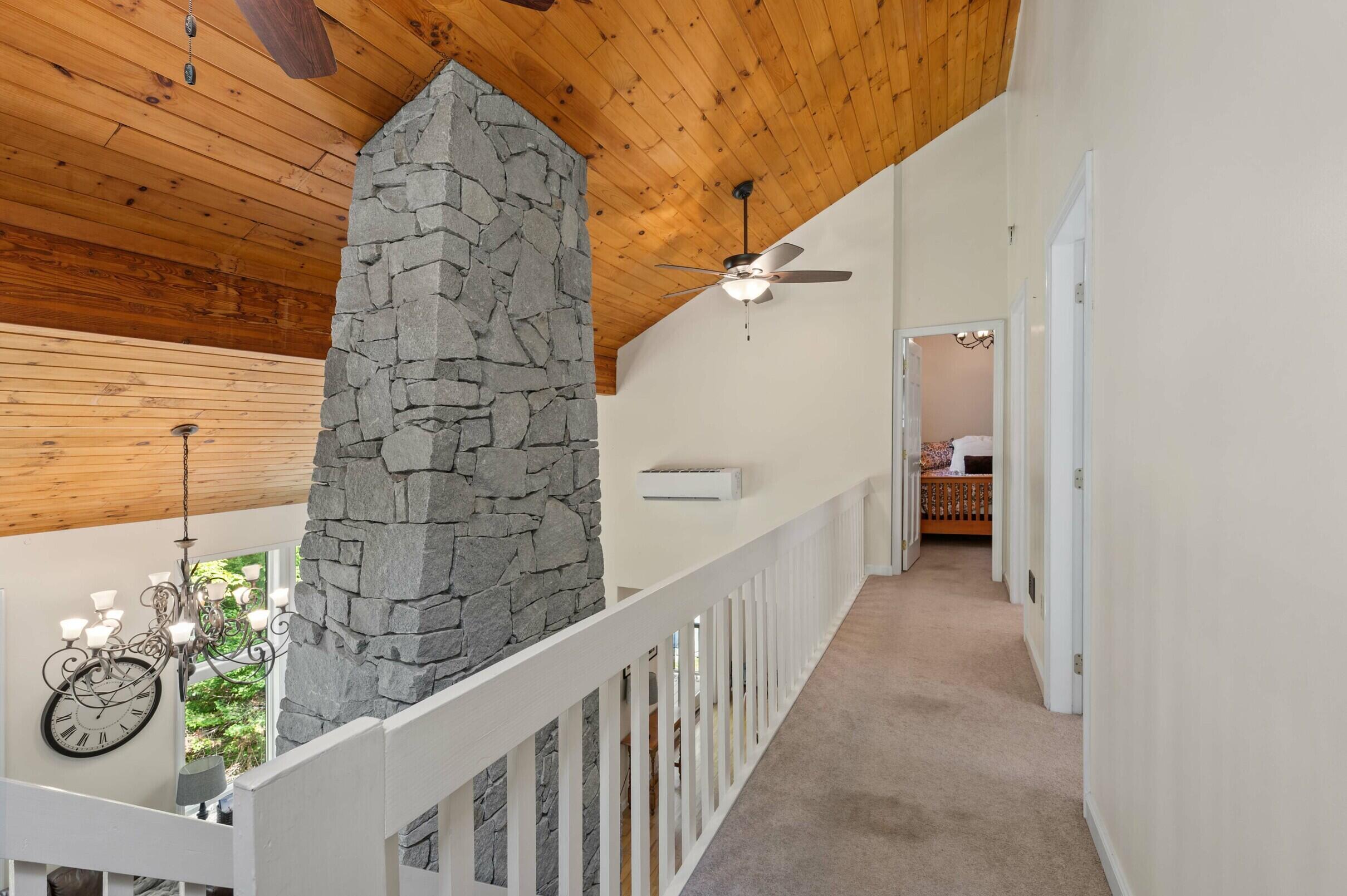26 Golden Road