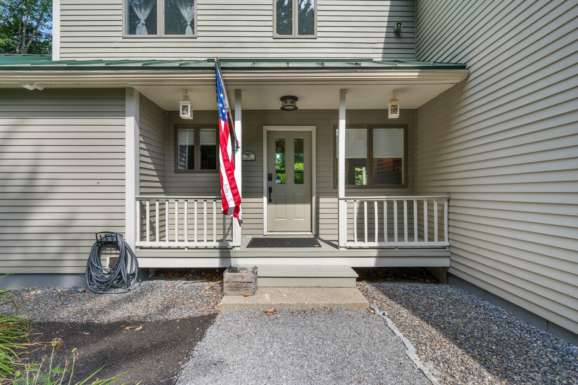 26 Golden Road