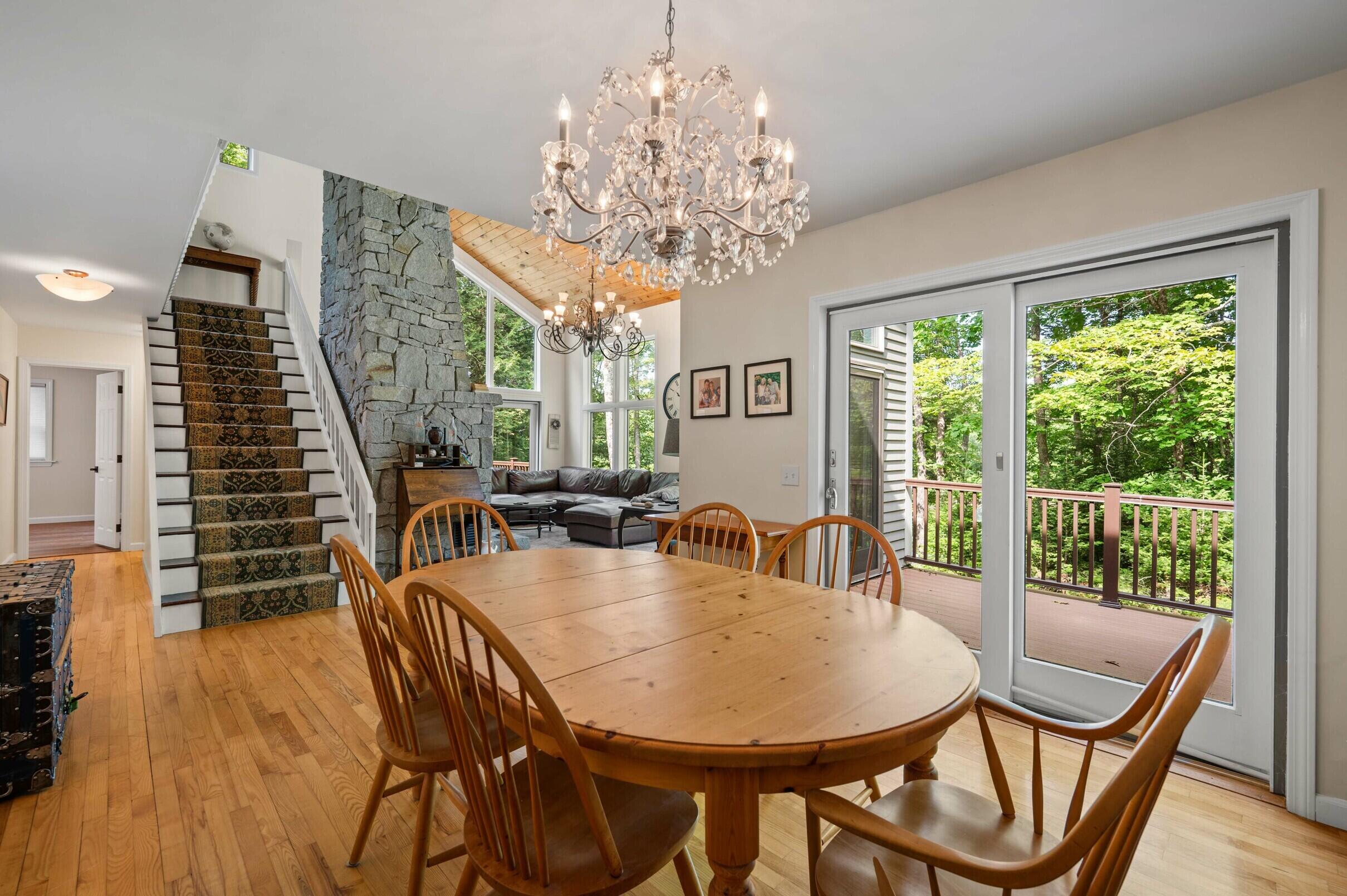 26 Golden Road