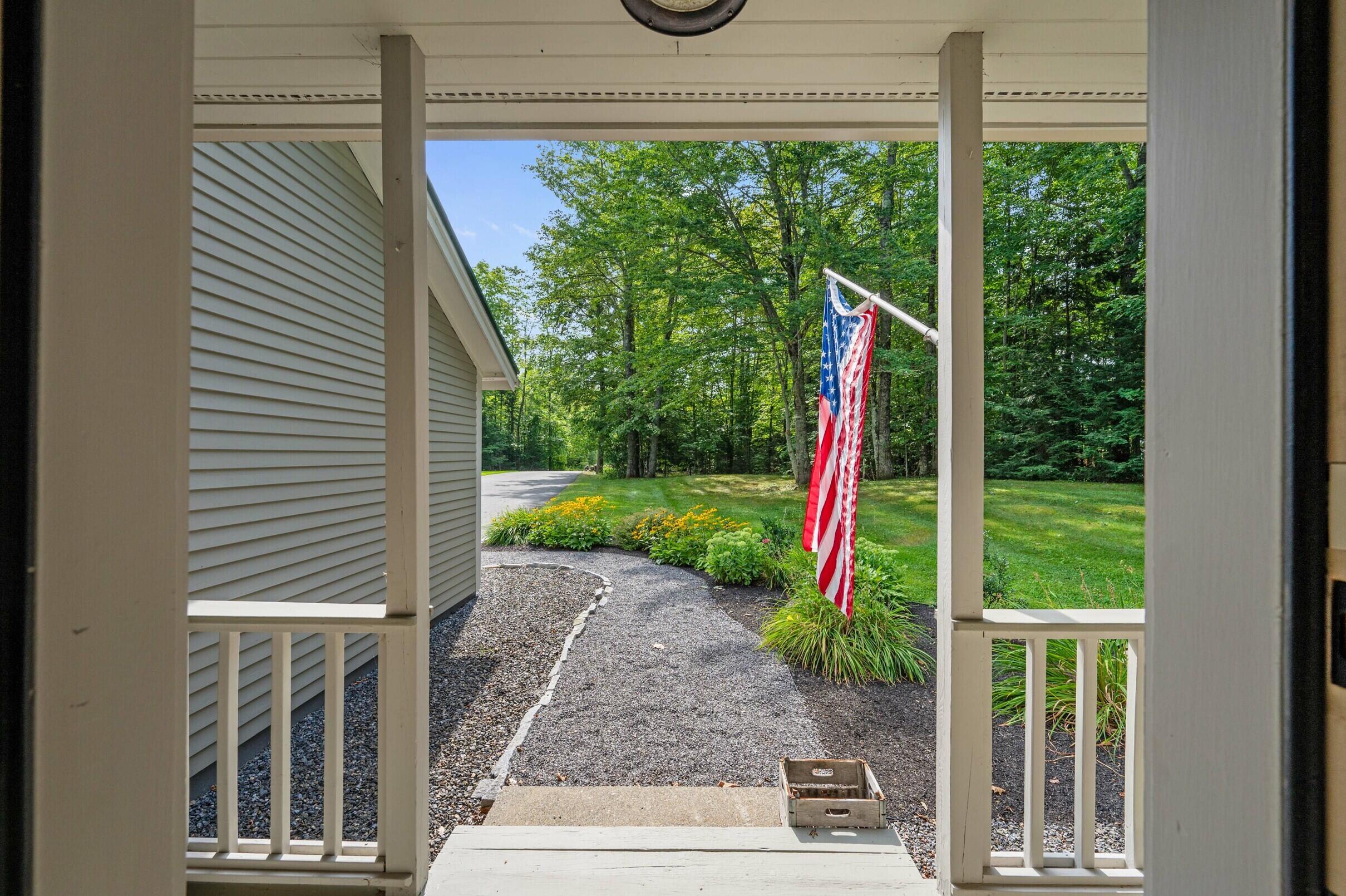 26 Golden Road