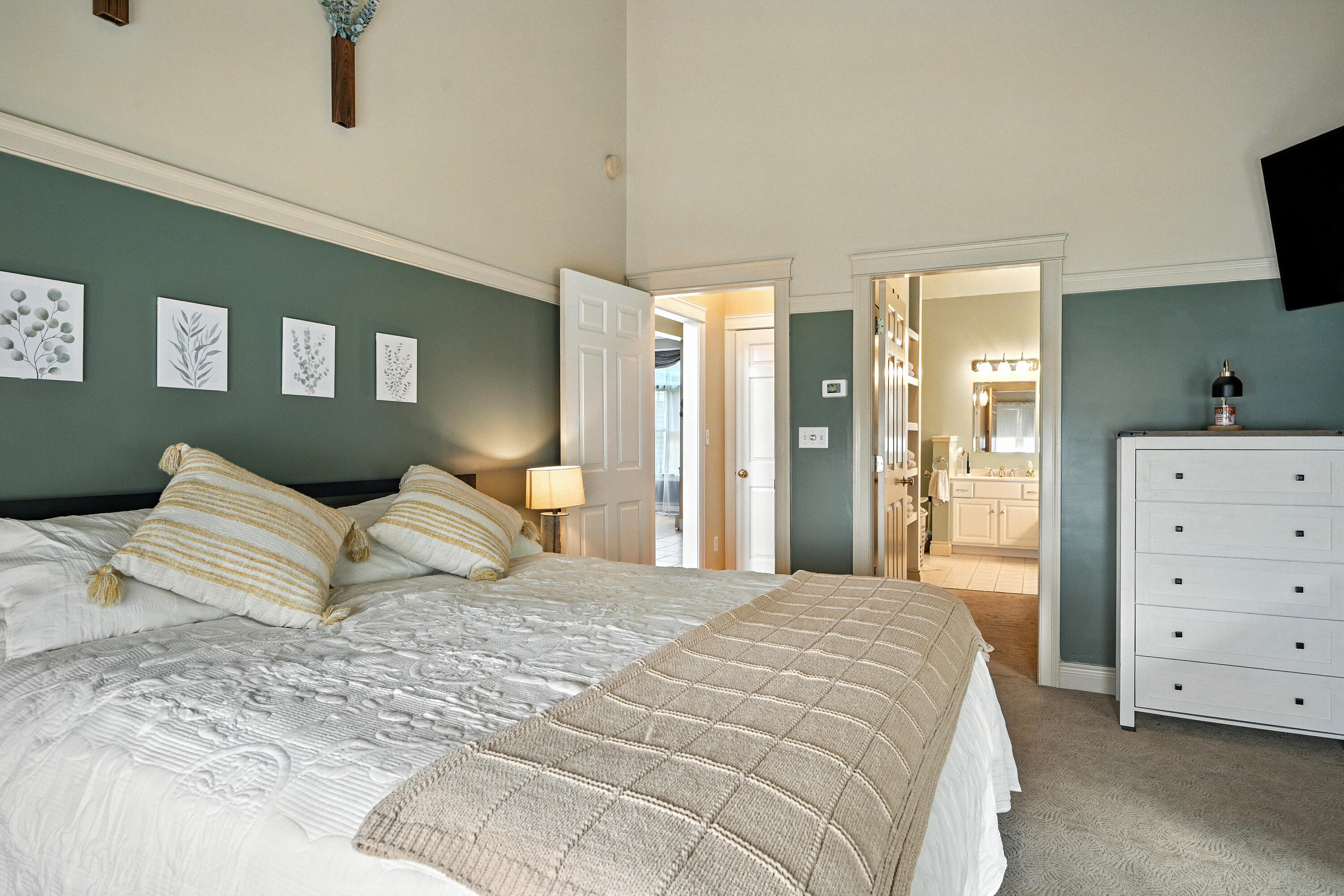 115 Jackass Annie Road