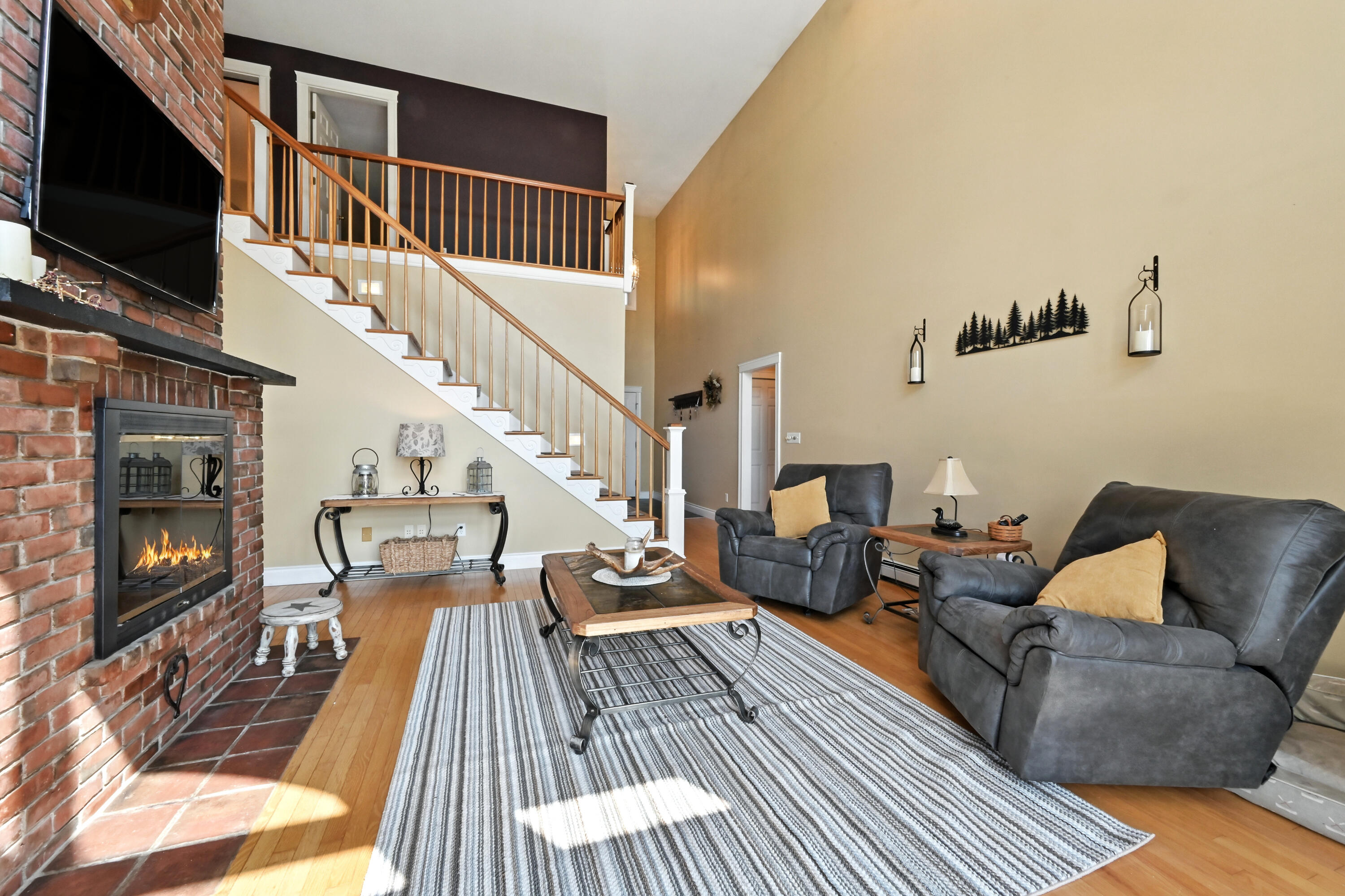 115 Jackass Annie Road