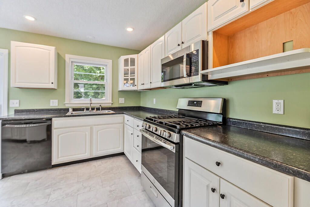 37 Gagnon Road