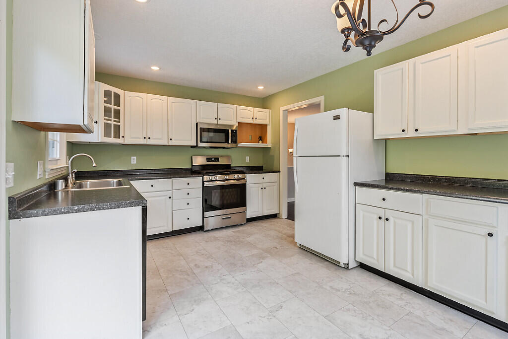 37 Gagnon Road
