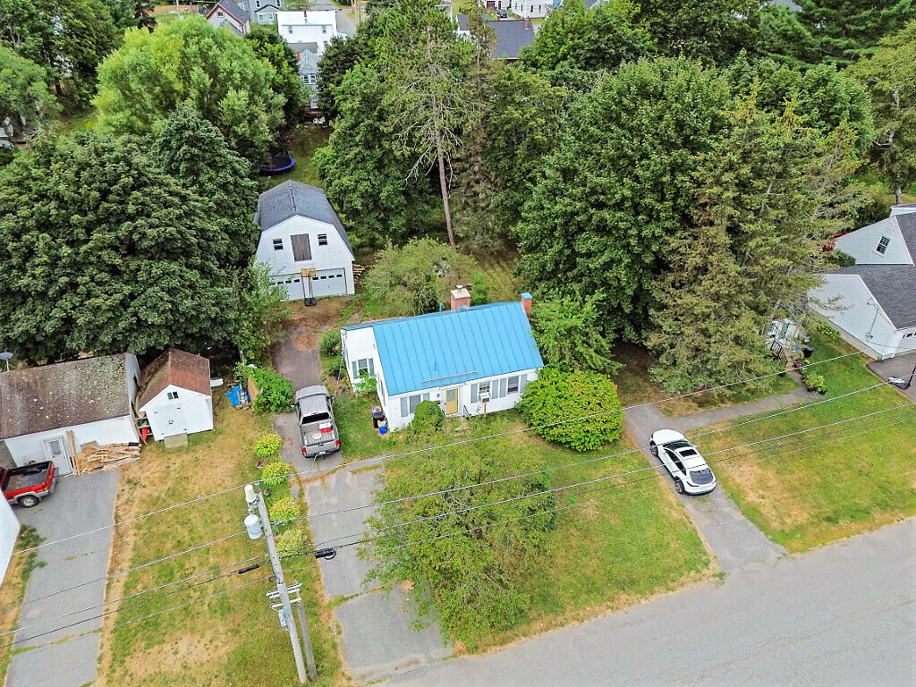 14 Brooklyn Avenue