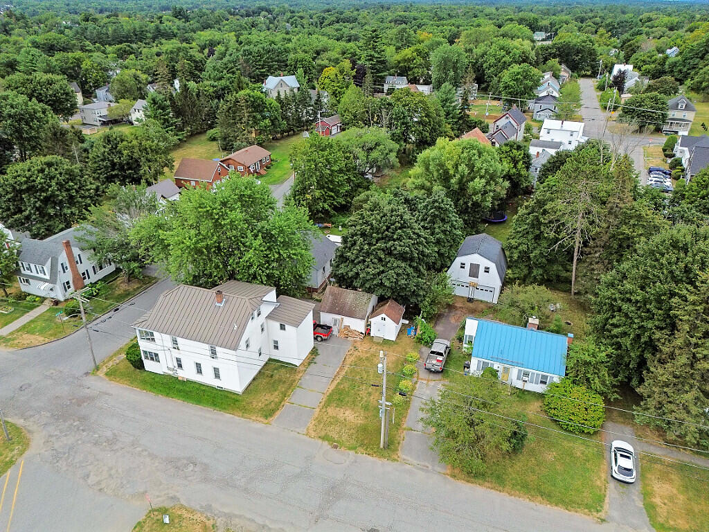 14 Brooklyn Avenue
