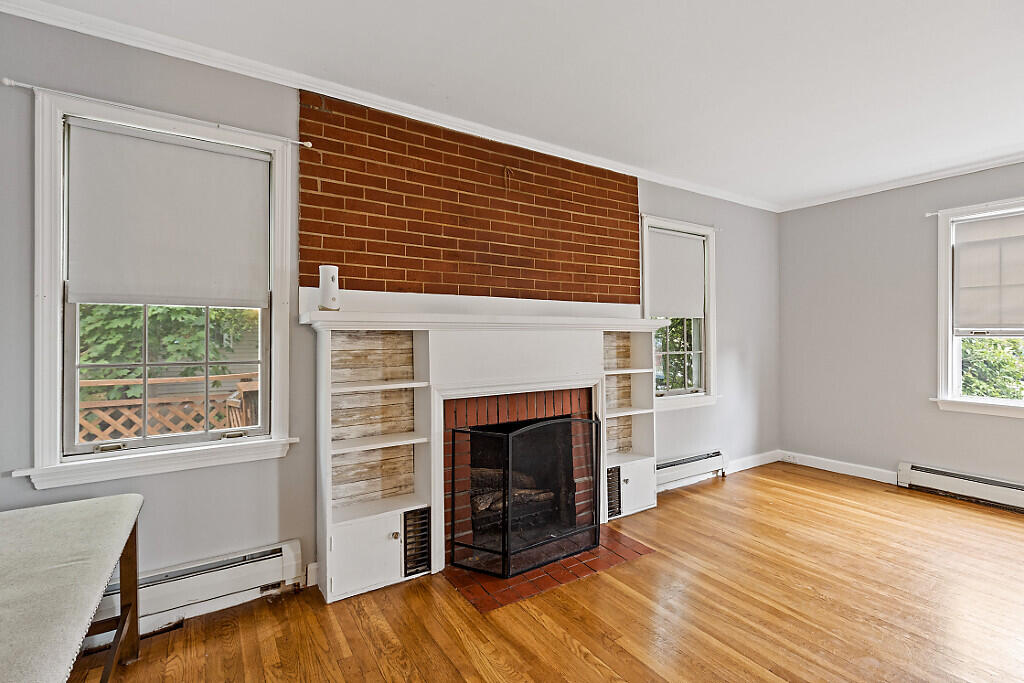 14 Brooklyn Avenue