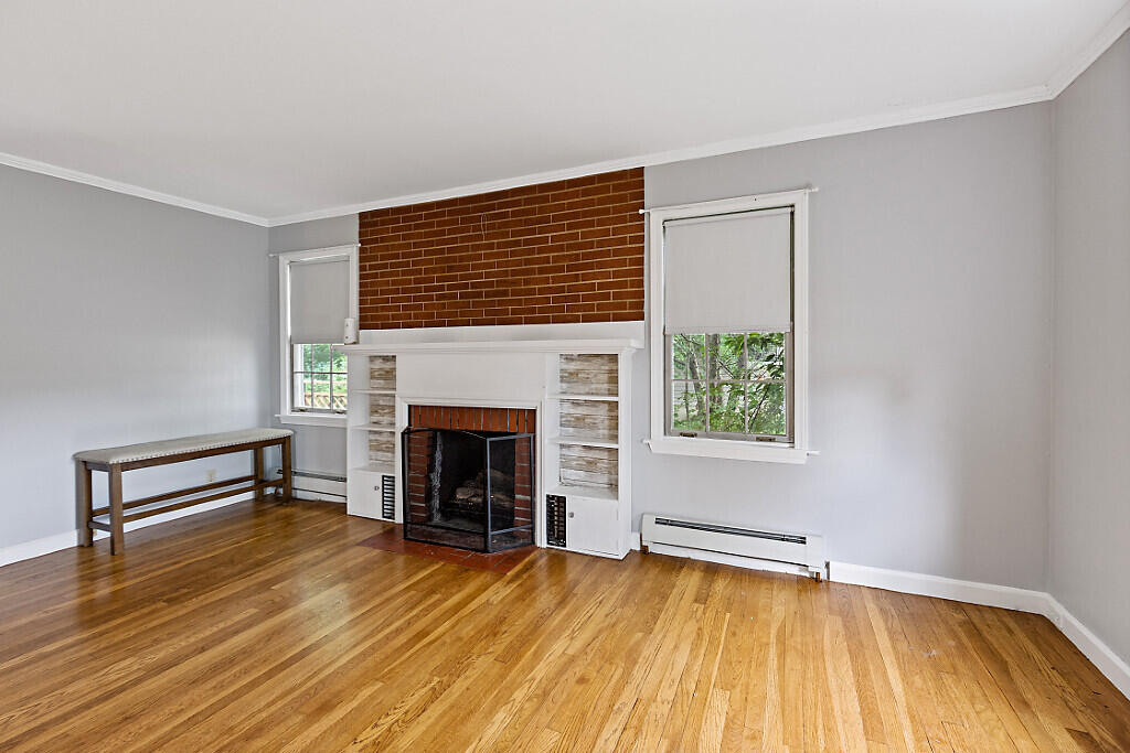 14 Brooklyn Avenue