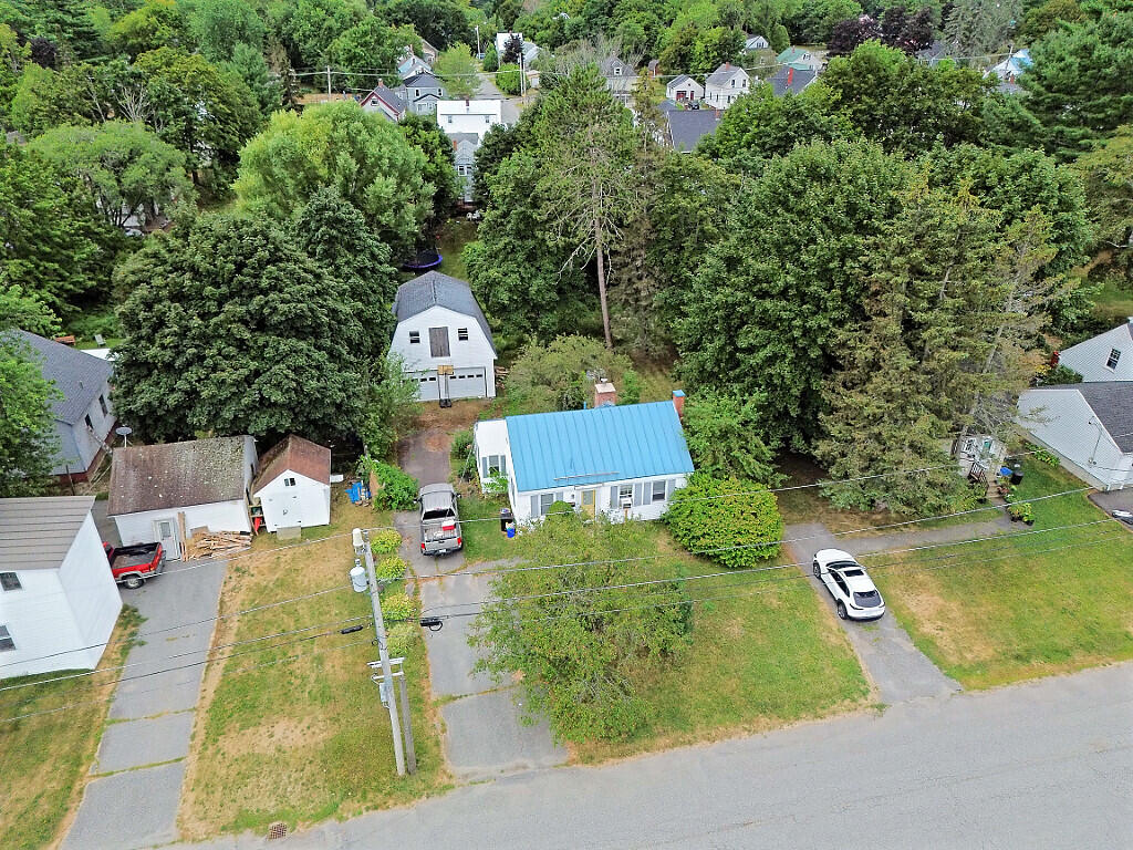 14 Brooklyn Avenue