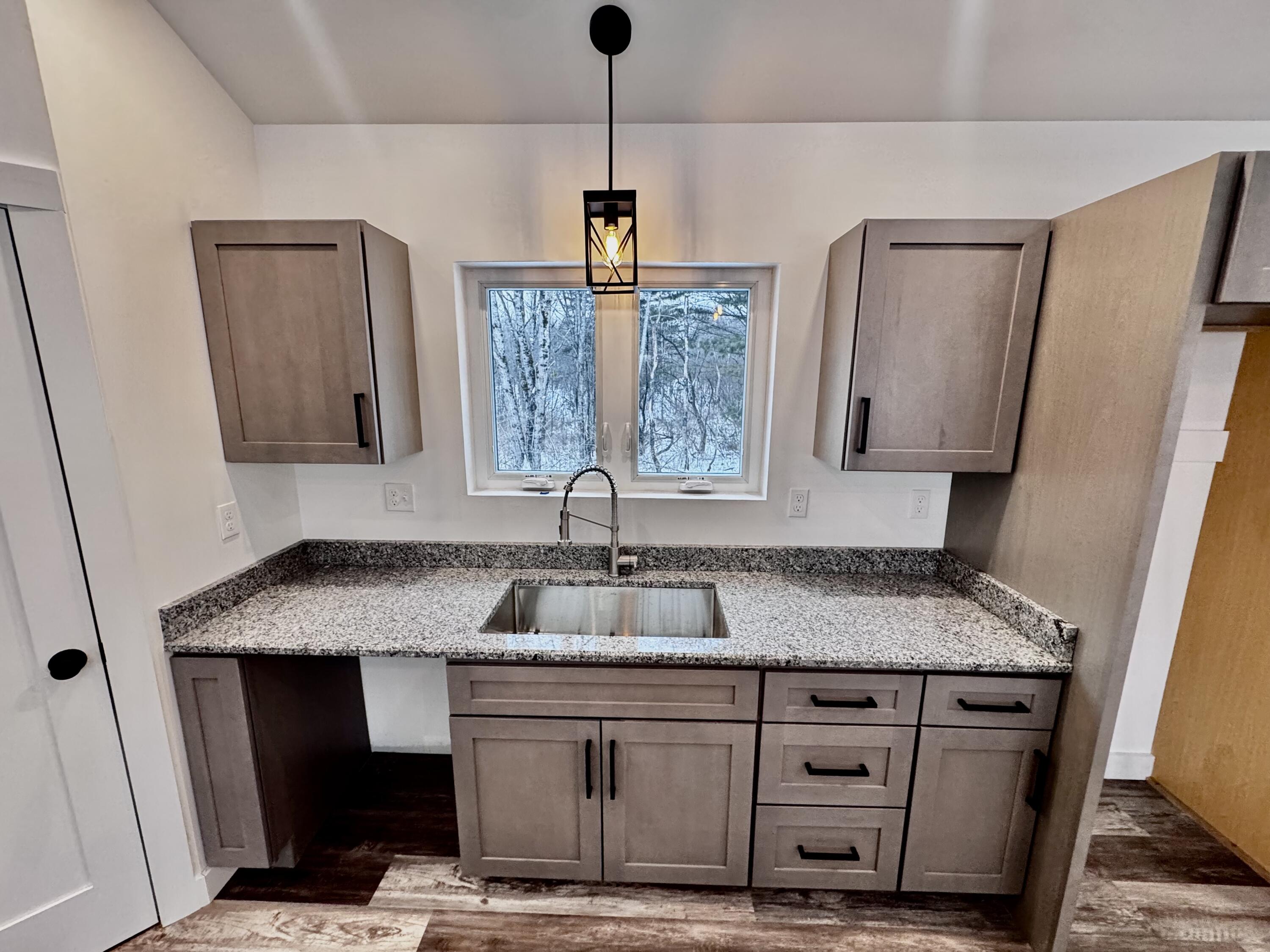 7 Hardwood Lane