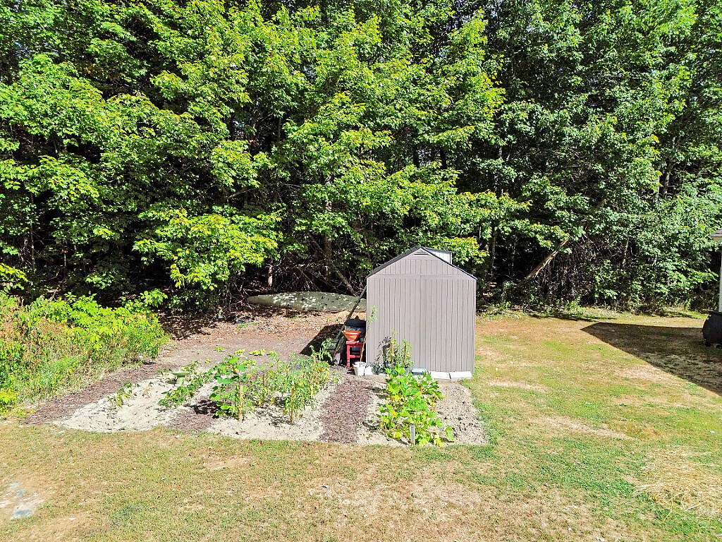 256 E Benton Road