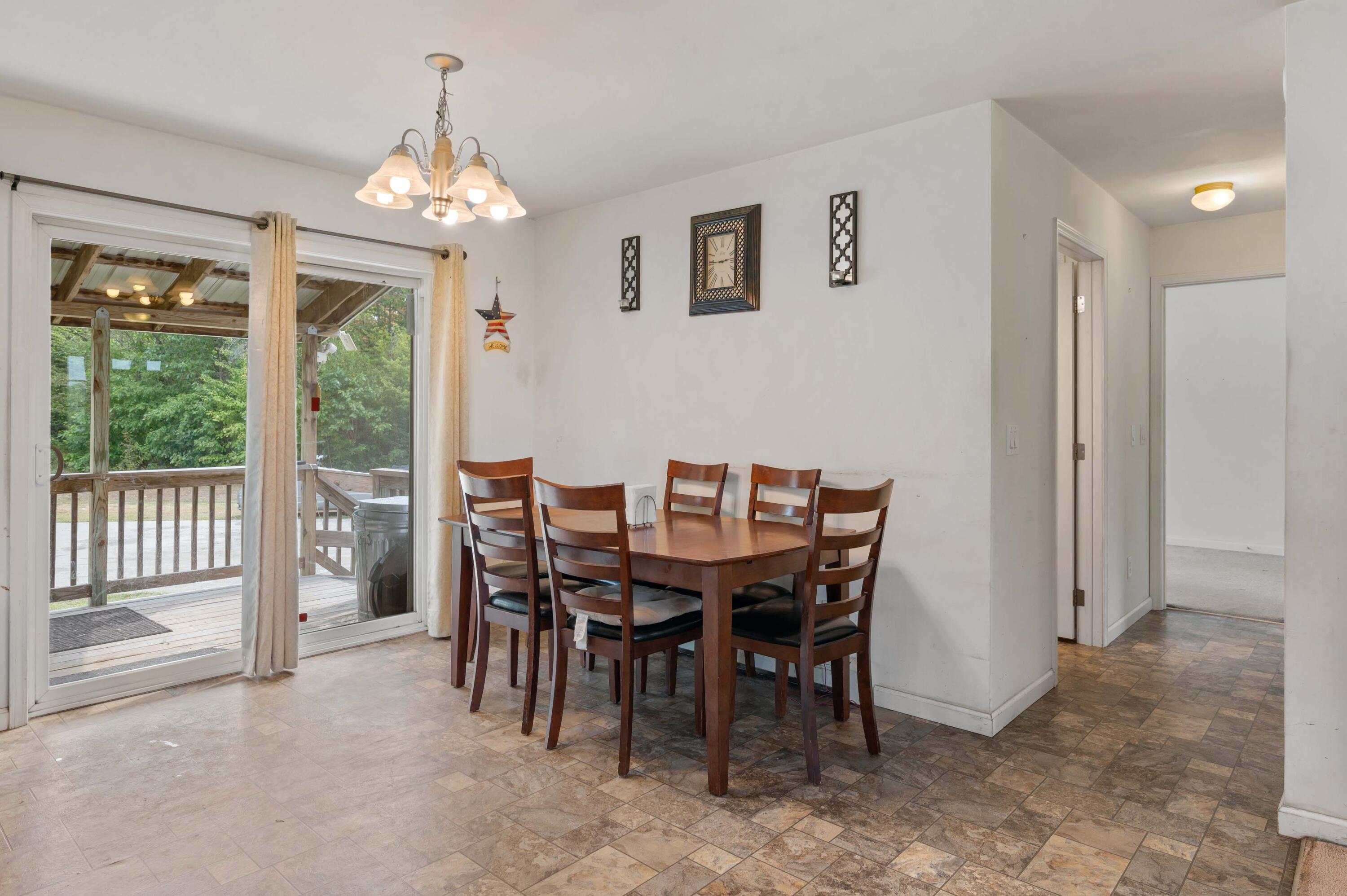 854 Abbott Road