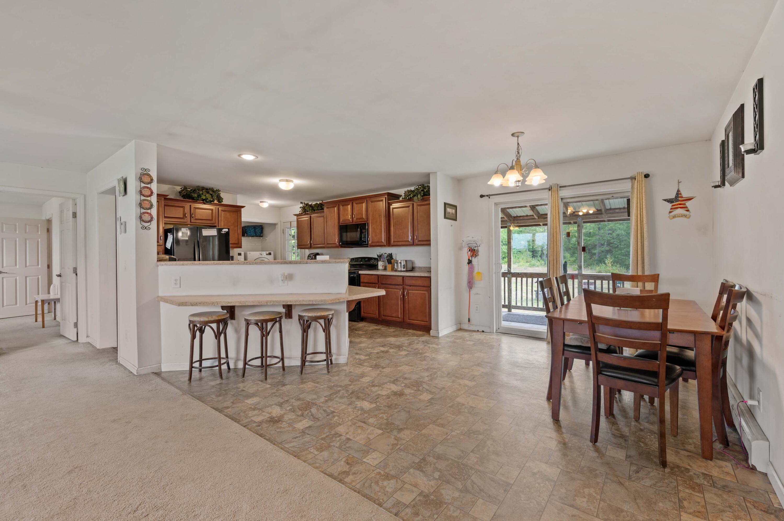 854 Abbott Road