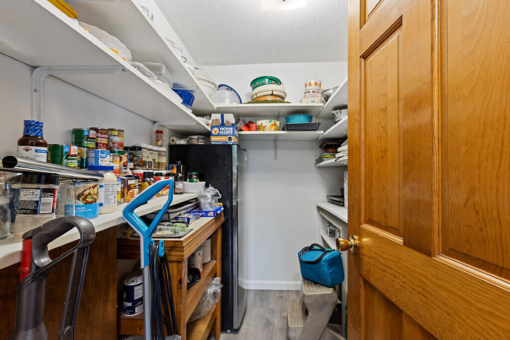 246 Bellsqueeze Road