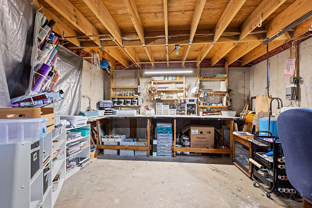 246 Bellsqueeze Road