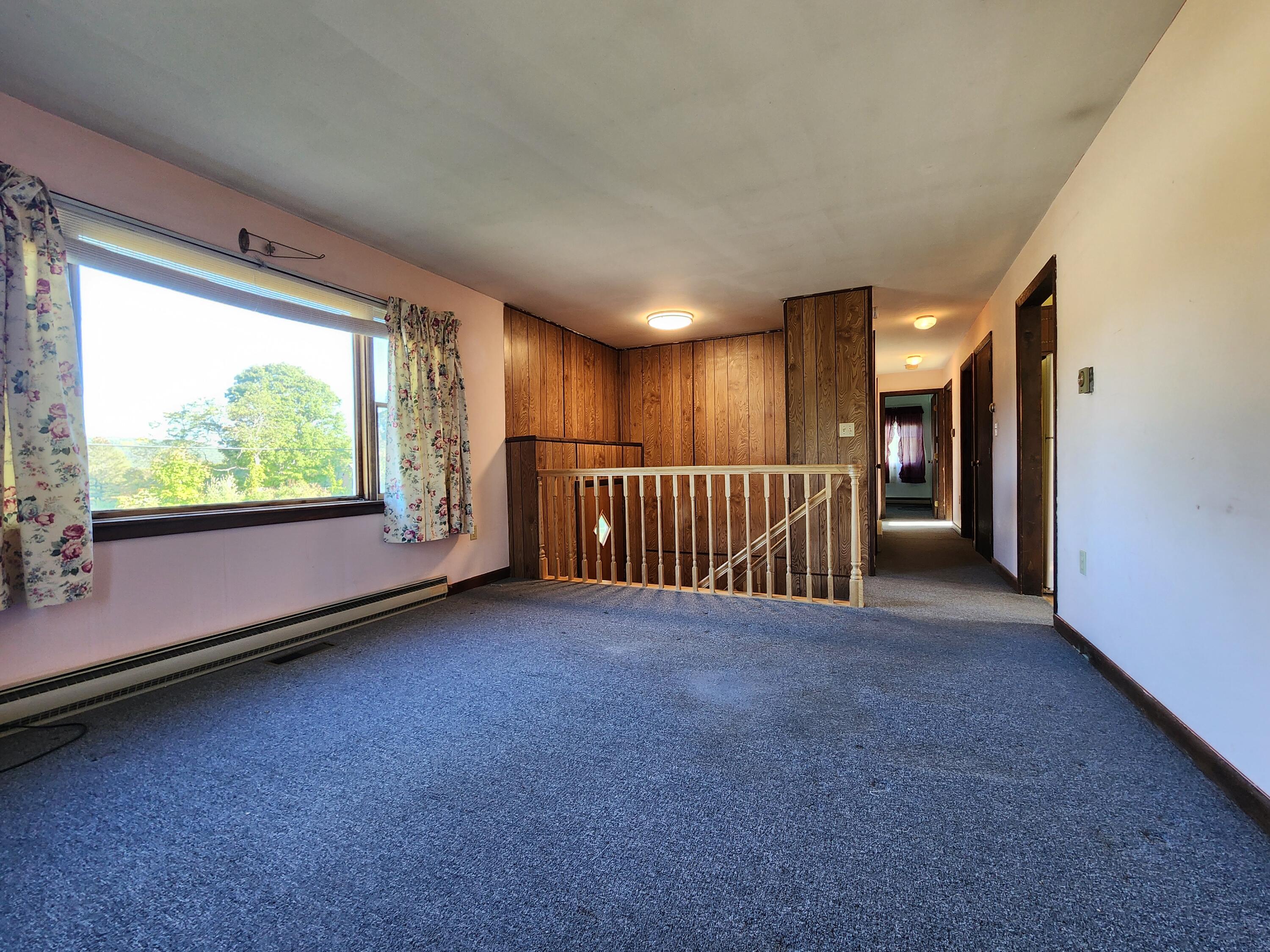 176 W West Ridge Road