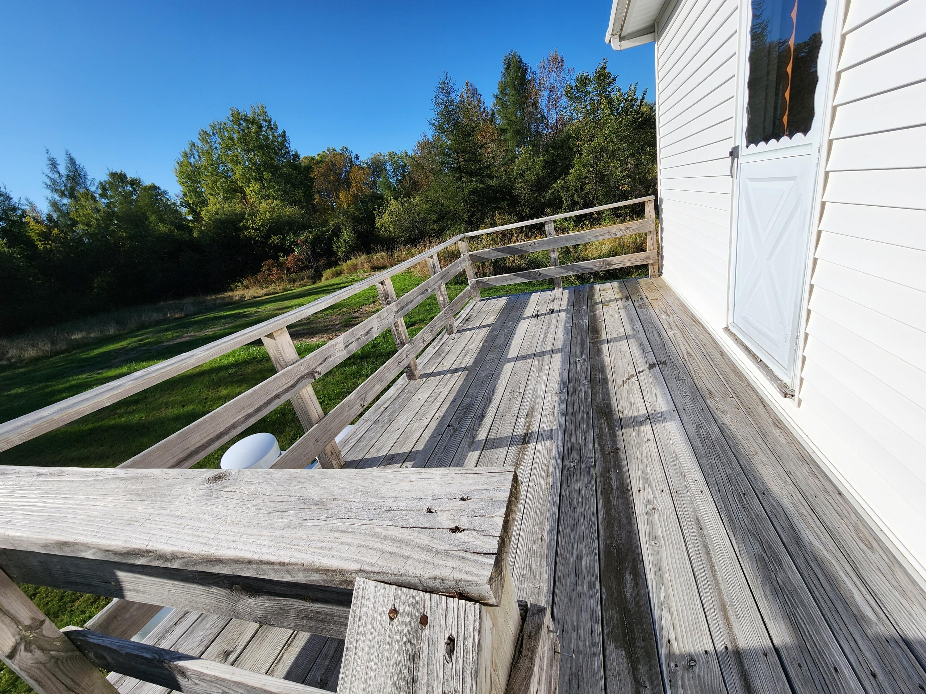 176 W West Ridge Road
