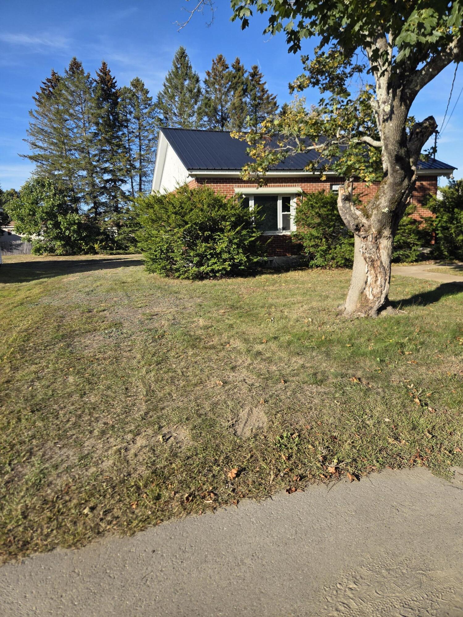 28 Dr Mann Road