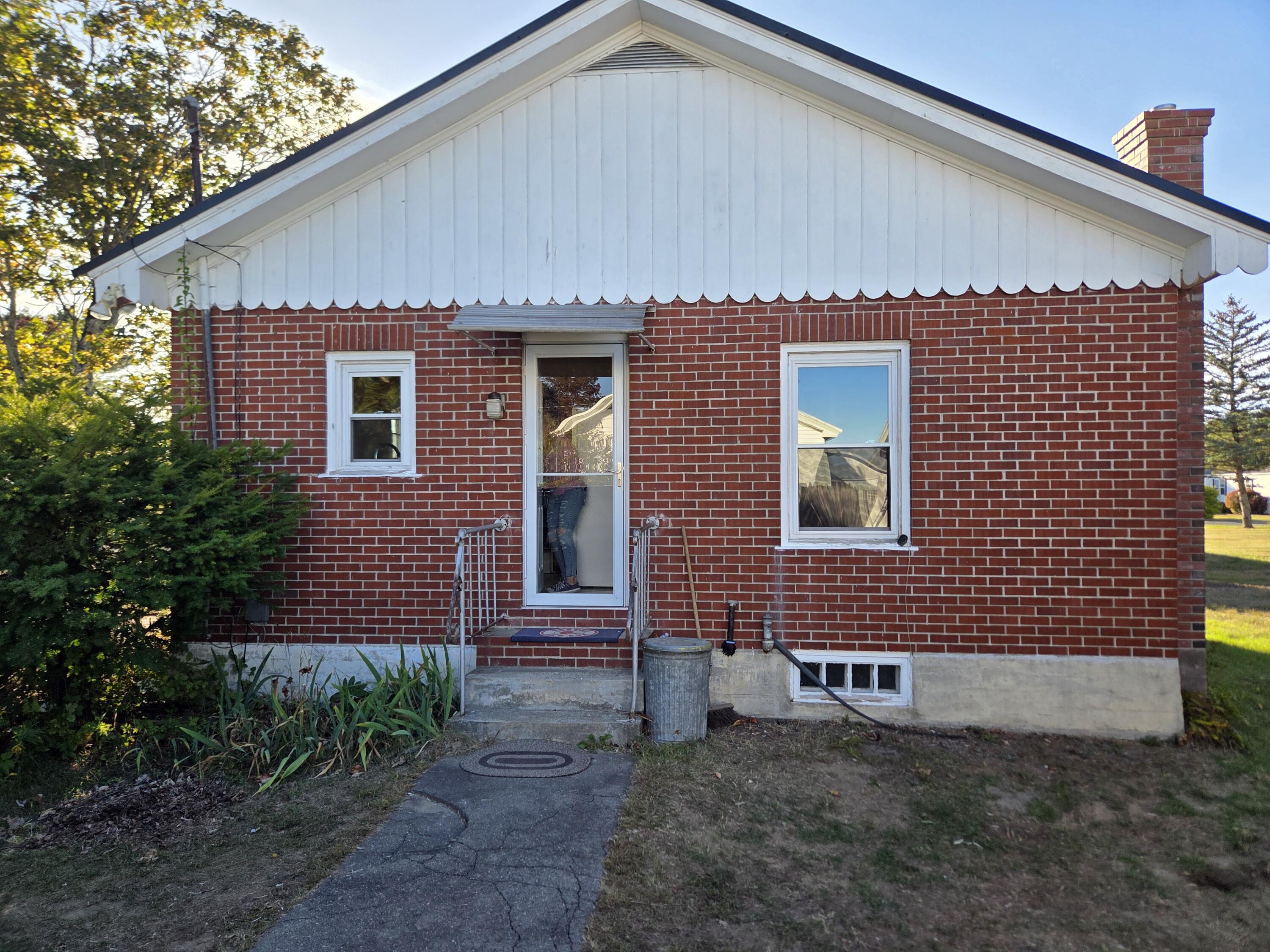 28 Dr Mann Road