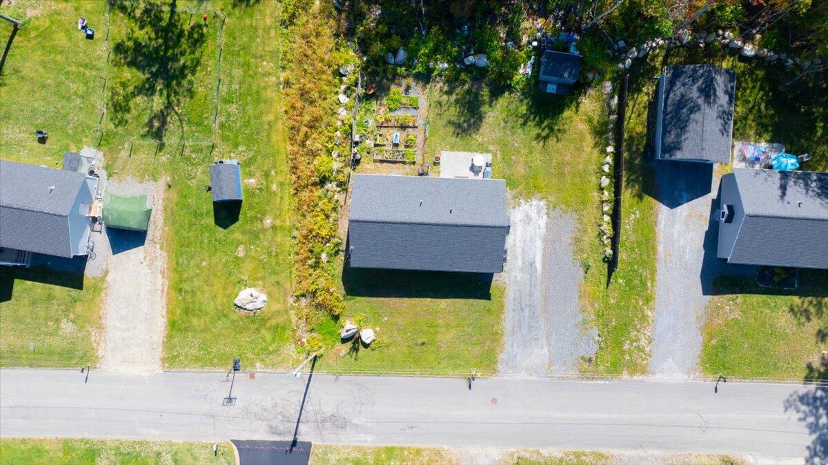32 Selden Lane