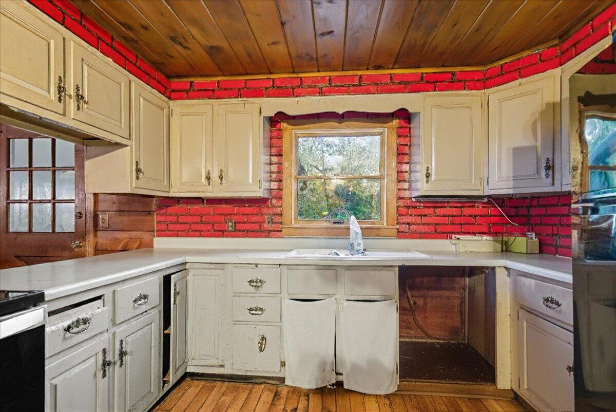 189 Souther Road