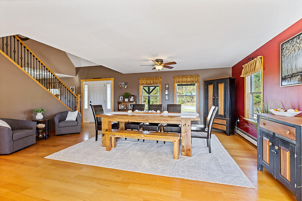 343 Lakeview Drive