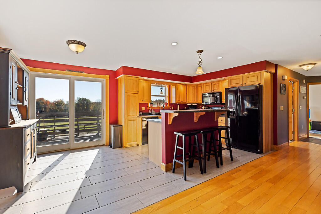 343 Lakeview Drive