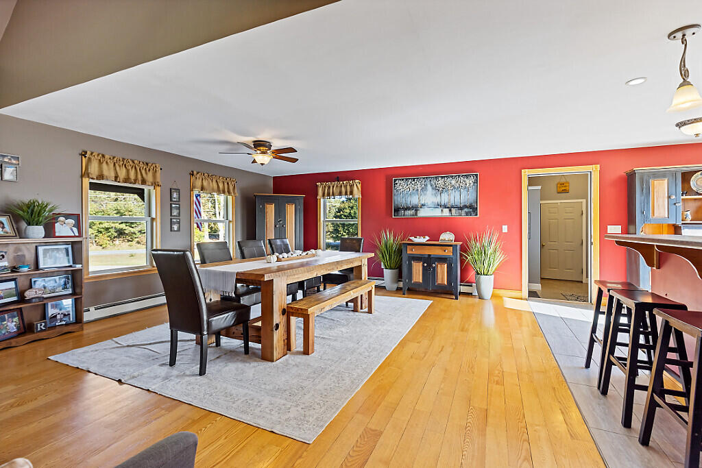 343 Lakeview Drive