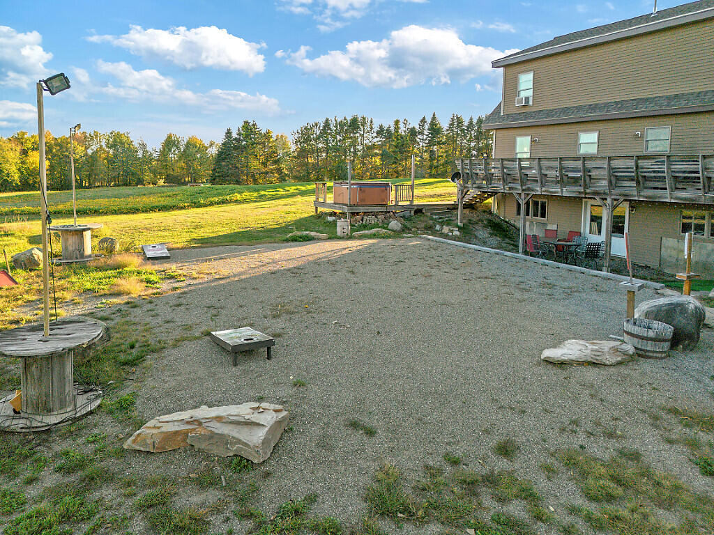 343 Lakeview Drive
