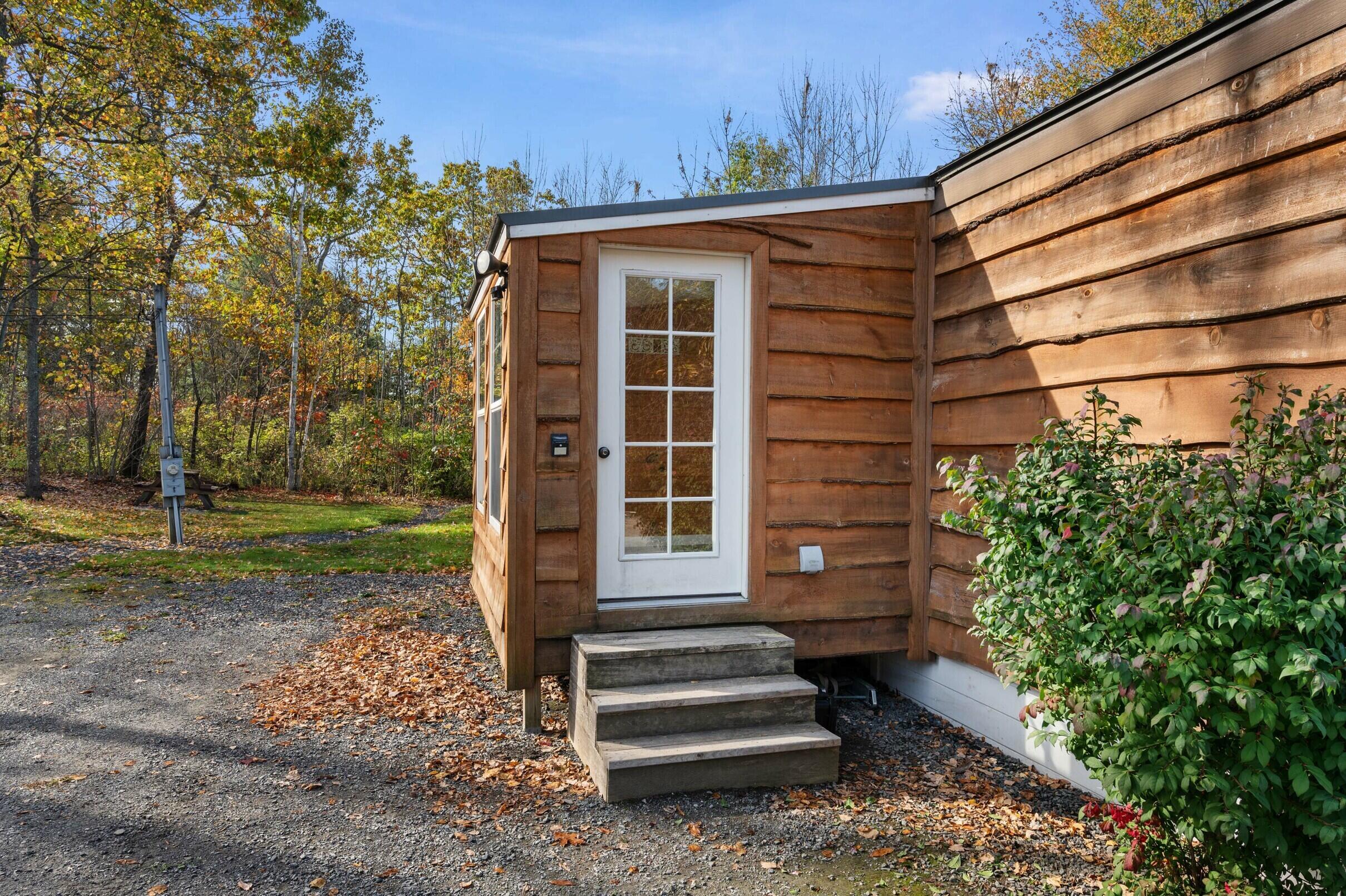 1618 Riverside Drive