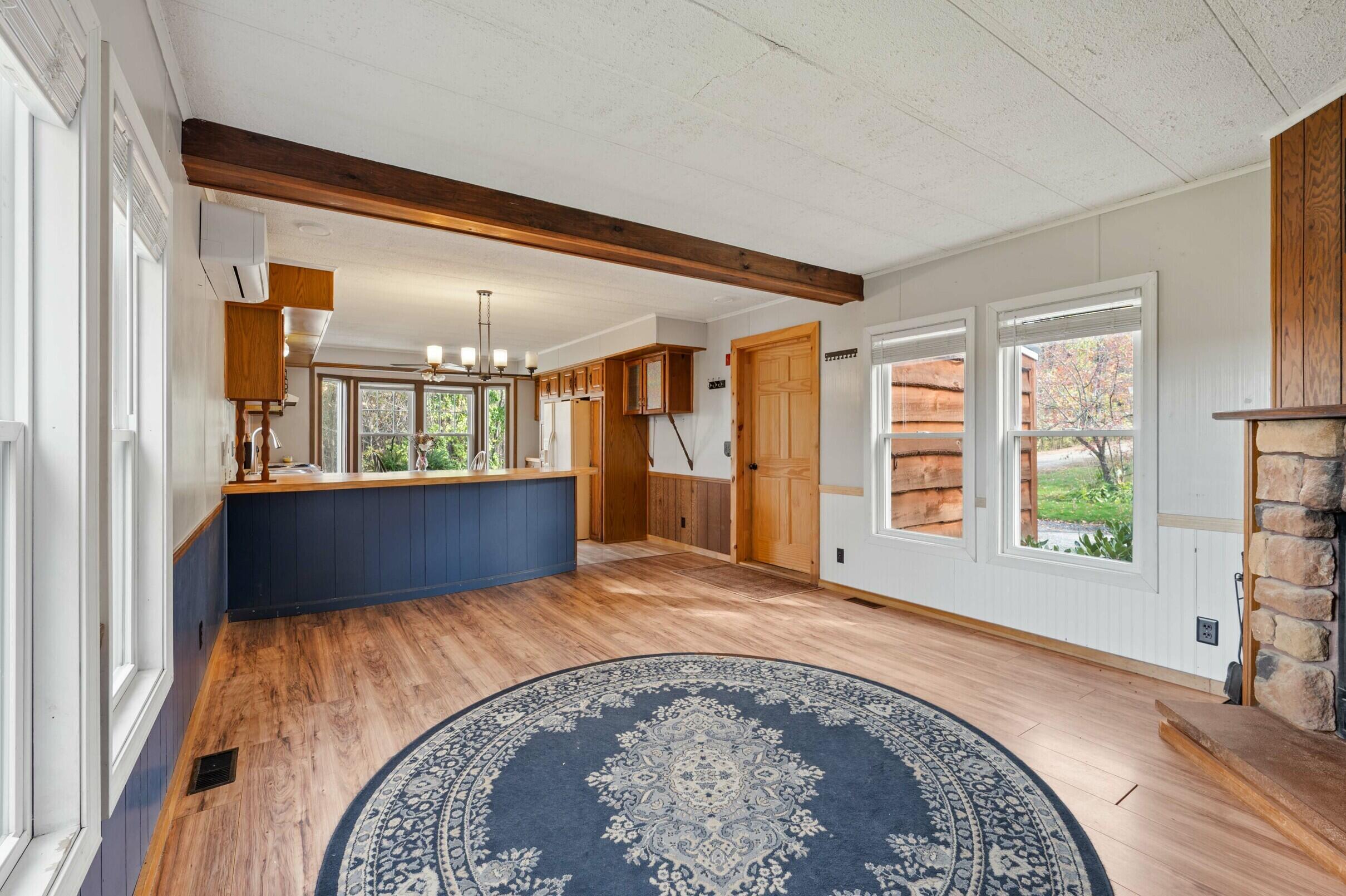 1618 Riverside Drive