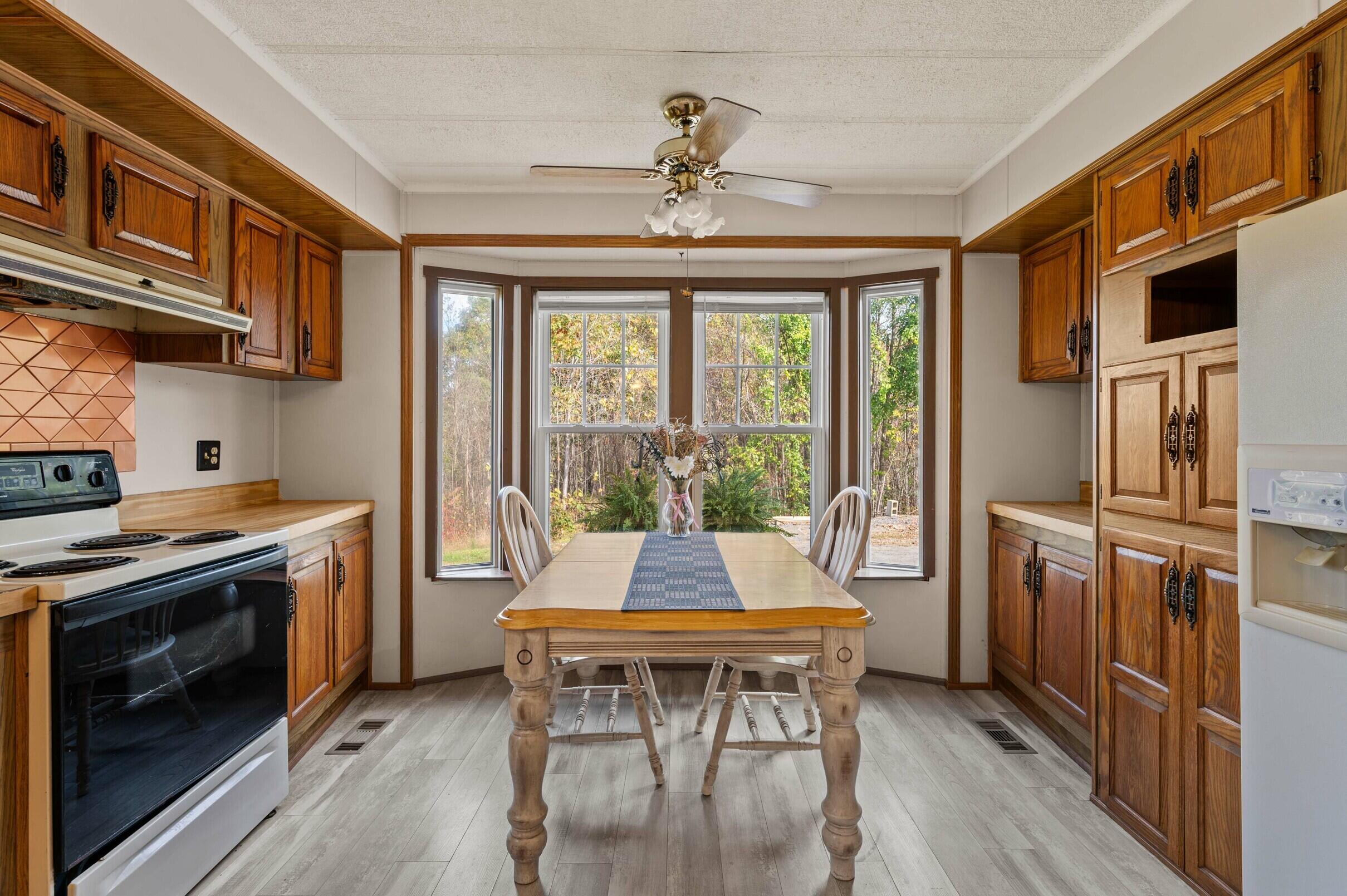 1618 Riverside Drive