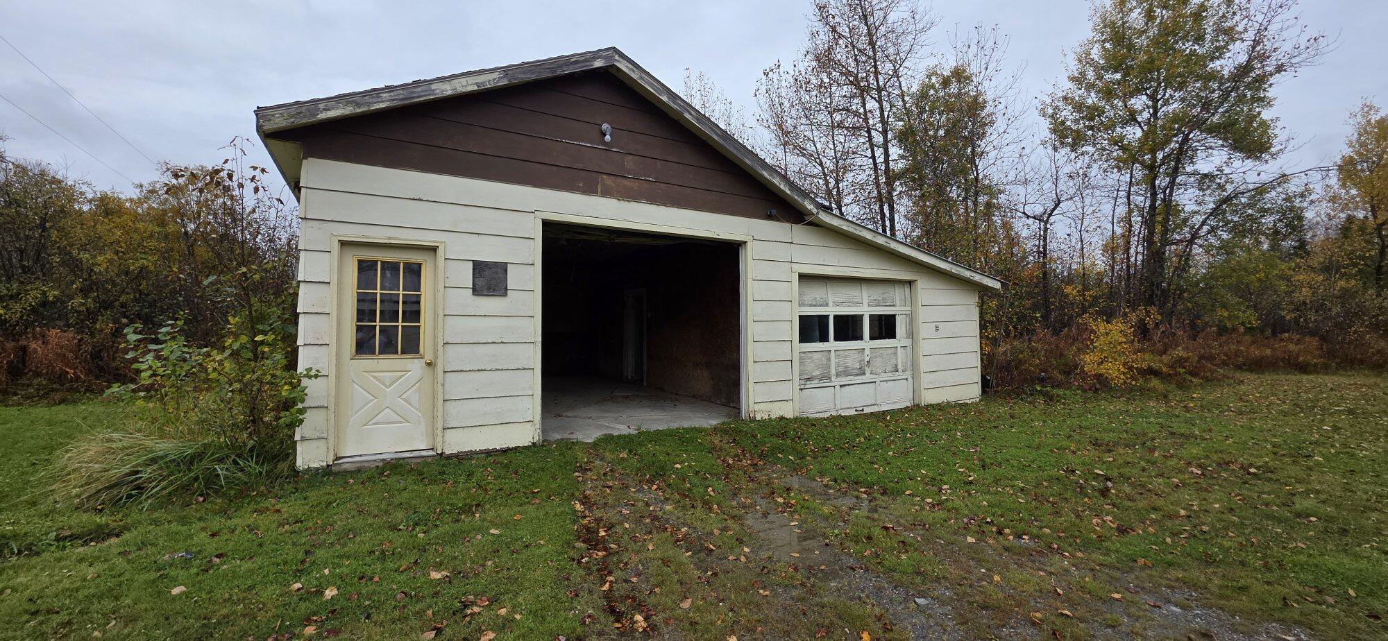 194 Ladner Road