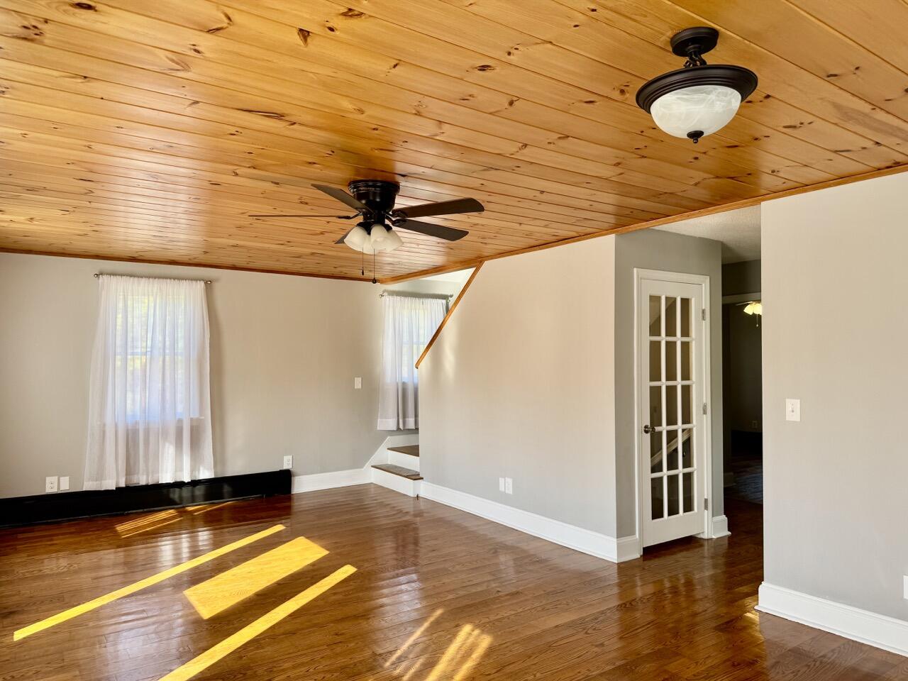 30 Prentiss Lane
