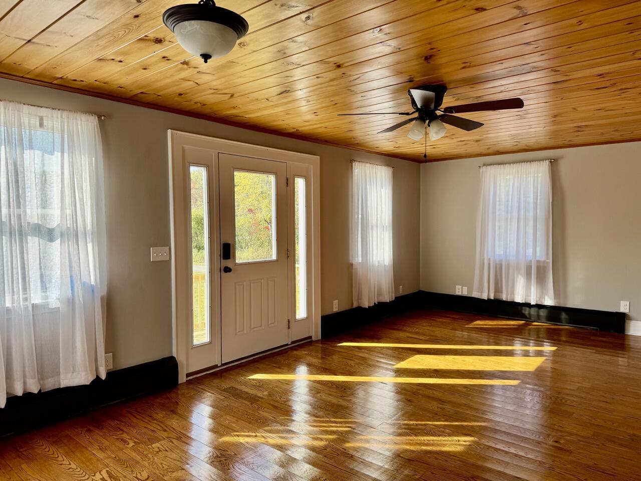 30 Prentiss Lane