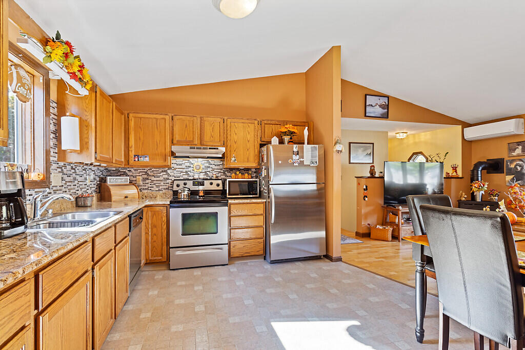 9 Valley Farms Road