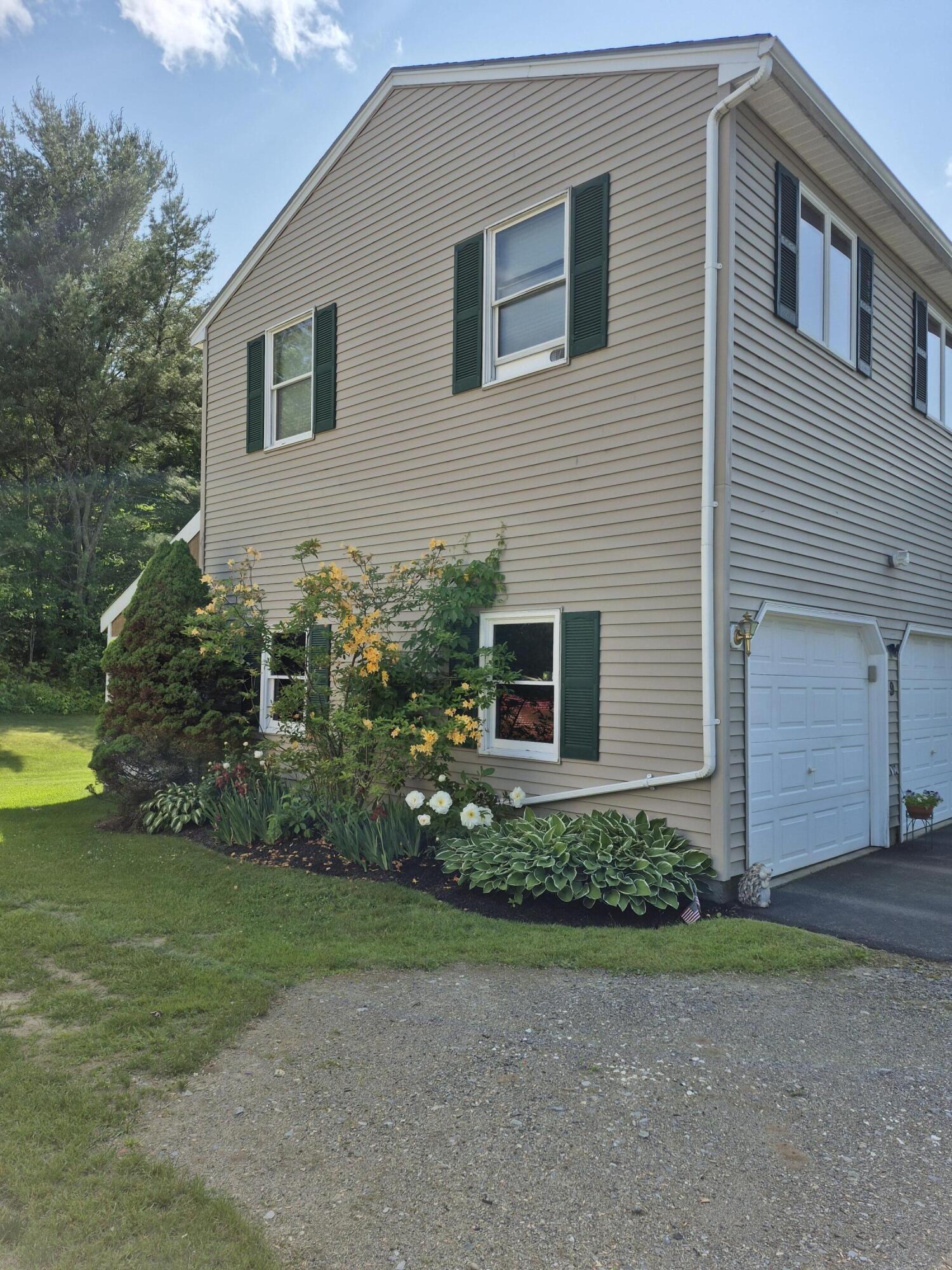 9 Valley Farms Road