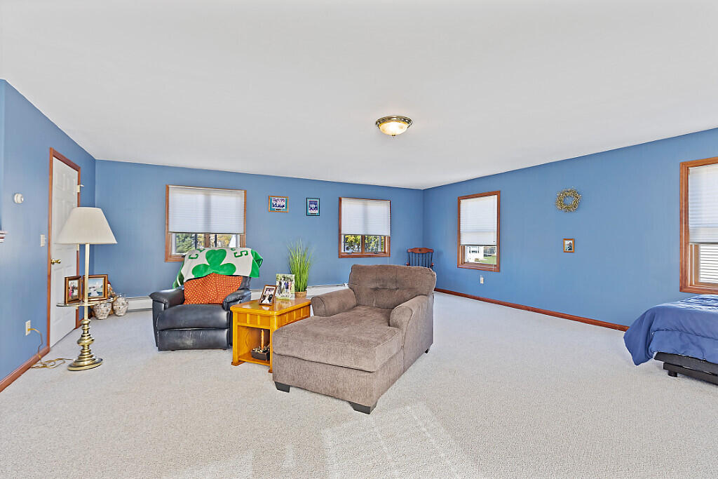 9 Valley Farms Road
