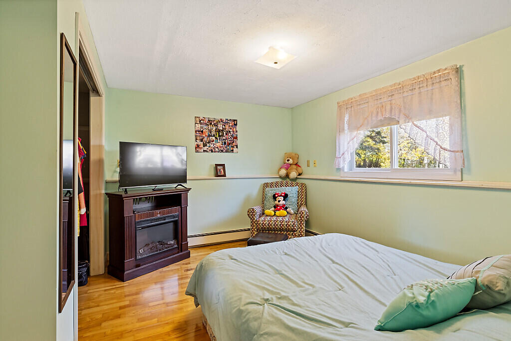 9 Valley Farms Road