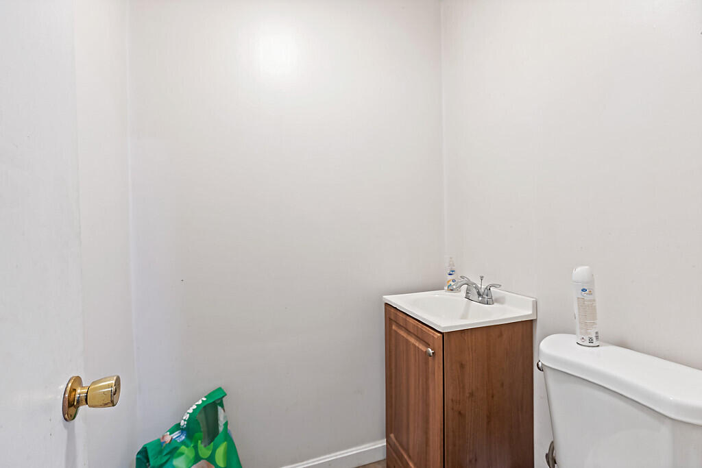 733 Middle Road, Skowhegan